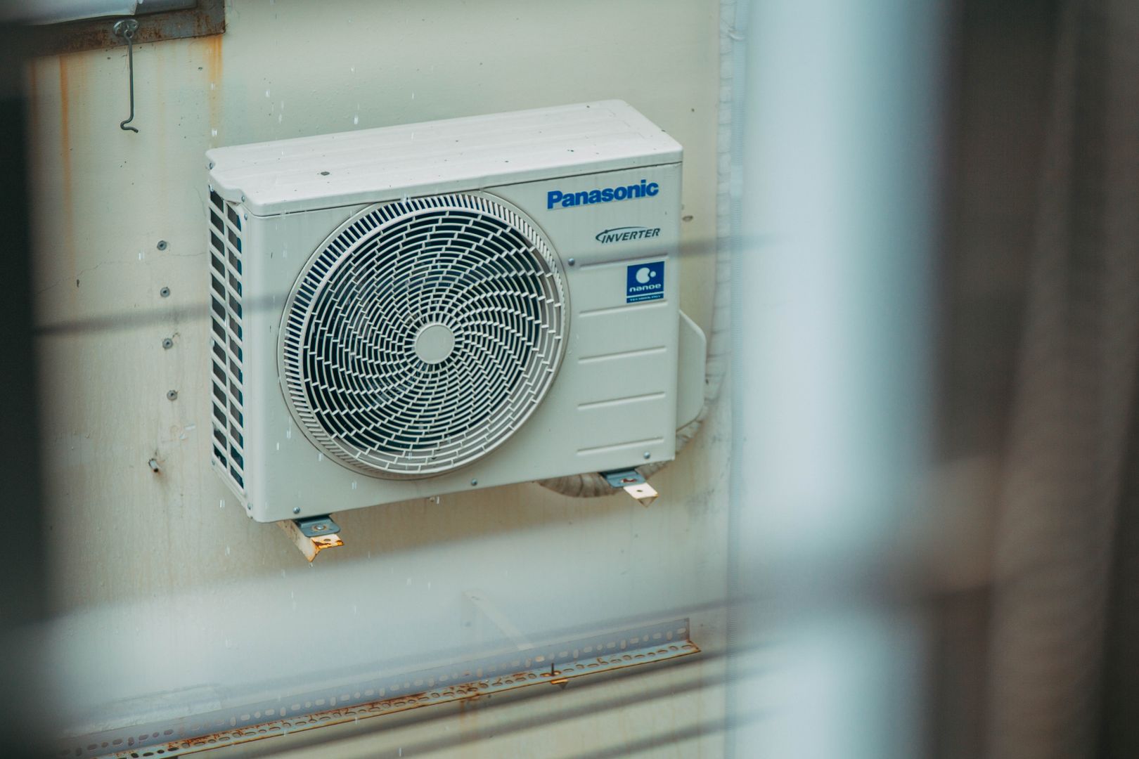 Retrofitting Heat Pumps in Older Homes